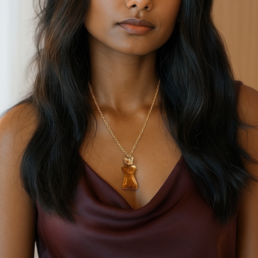 Miniature Schiaparelli necklace